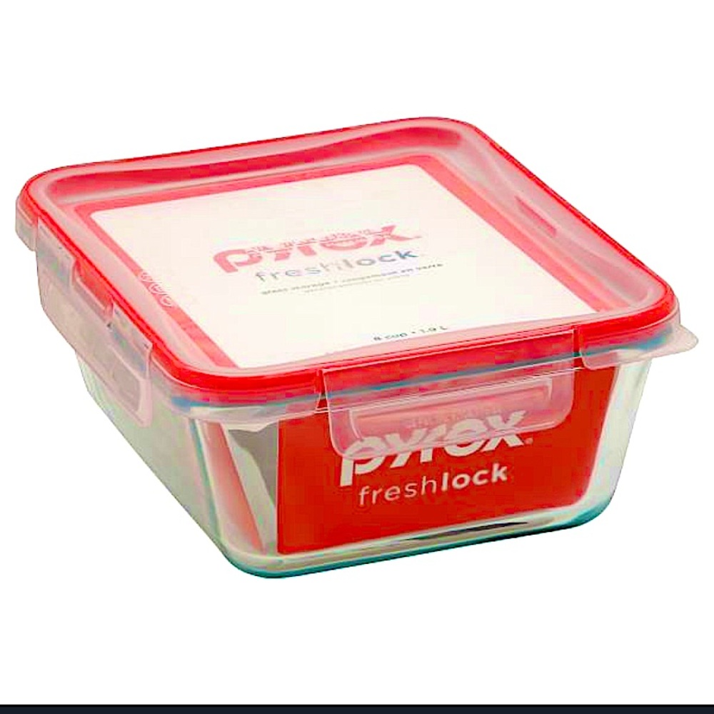 Pyrex Freshlock Red Food Storage Containers Lot of 2 Rectangular.